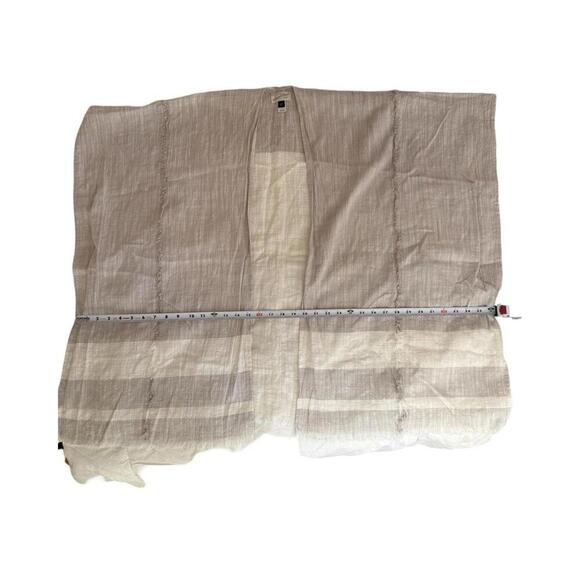 Universal Thread Ruana Cover-Up – OSFM - Picture 5 of 8